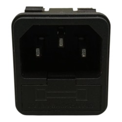 TOMA CORRIENTE TIPO MACHO...