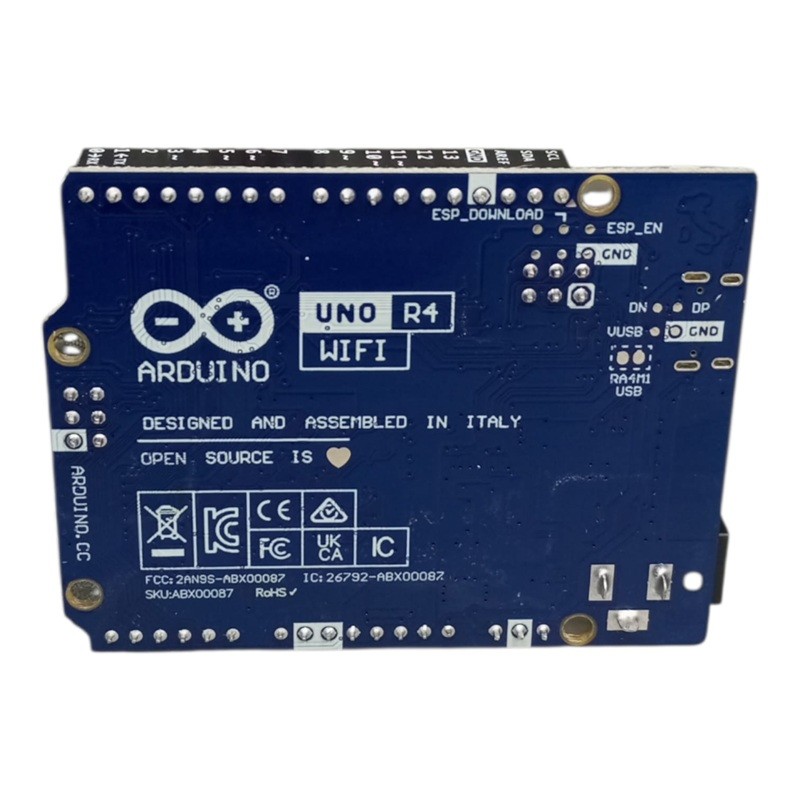 ARDUINO UNO R4 WIFI